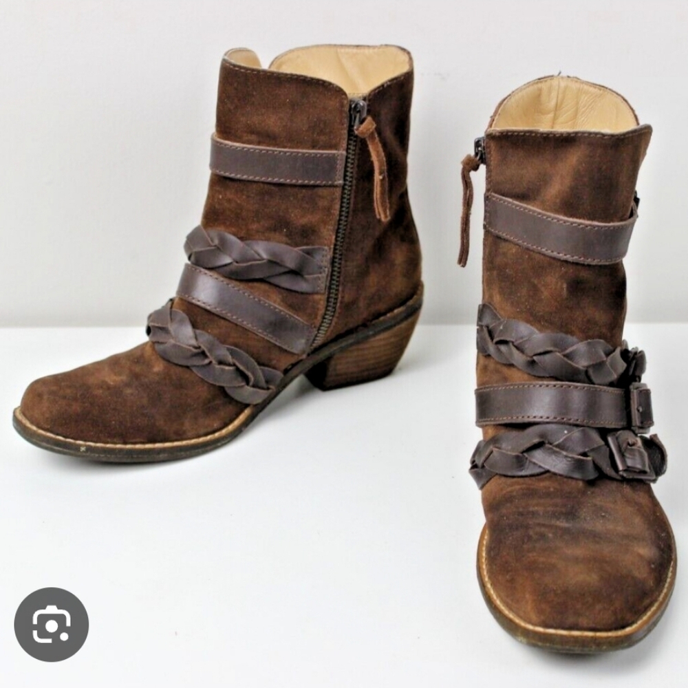 Latigo Anthropologie Brown Suede Ankle Boots 7M
